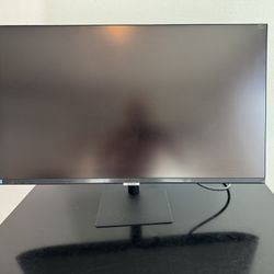 Samsung S32A700NWN 32′′ 4K UHD Monitor – Excellent Condition