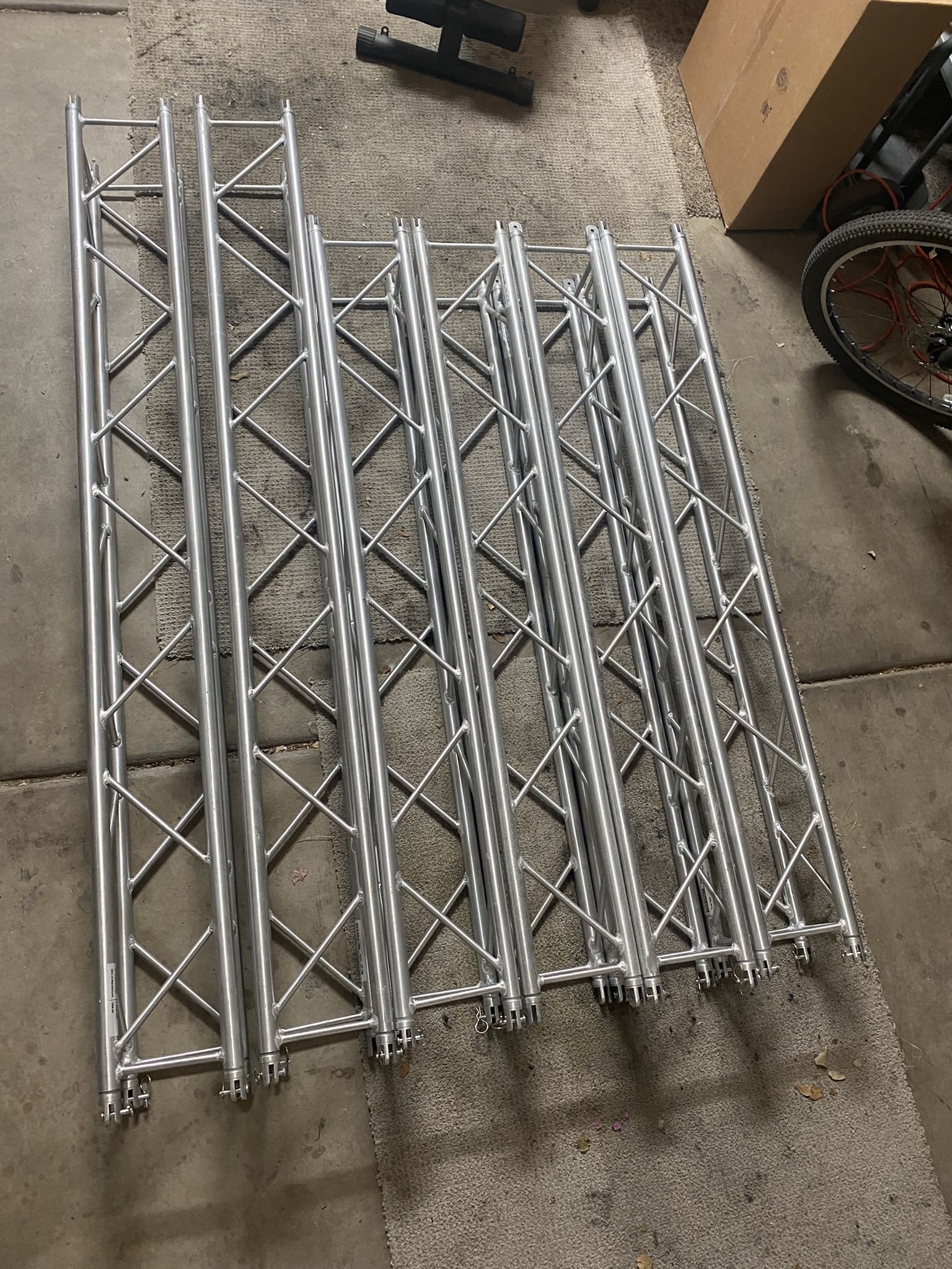 DJ Truss 8 X 8 Aluminium