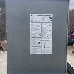 Sub-Zero Built In Mini Refrigerator