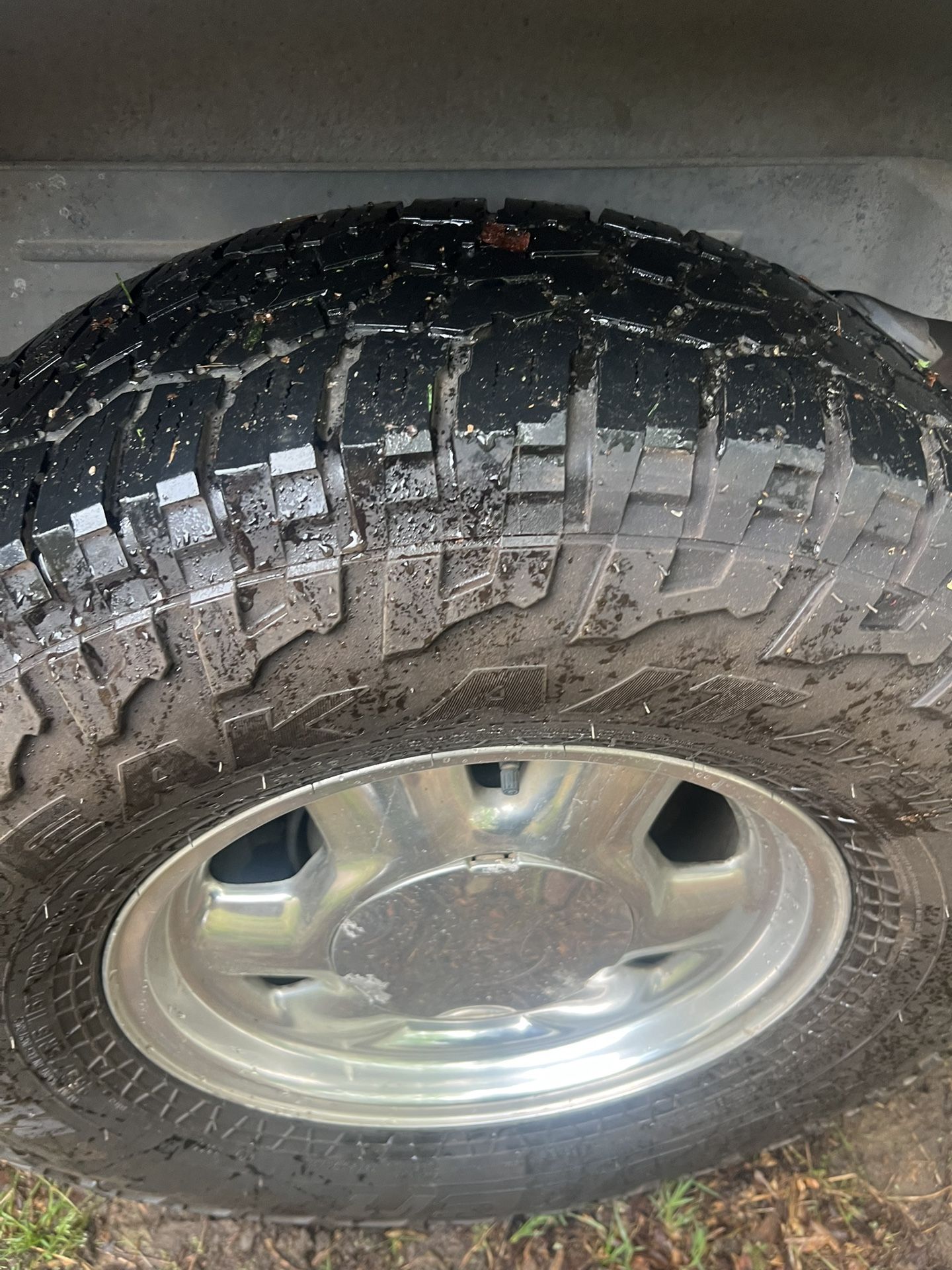 Yukon Wheels For Sale 300