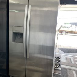 Whirlpool Side By Side Refrigerator 