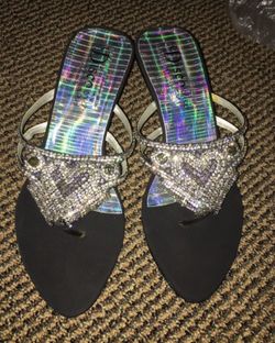 Heels size 8 new full stones around