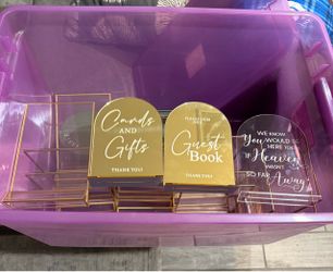 Wedding decor items