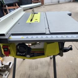 Ryobi Table Saw 10in  Plug In