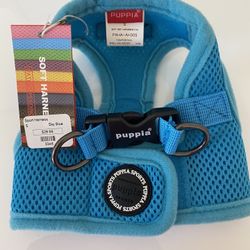 Puppia dog harness brand new with tags