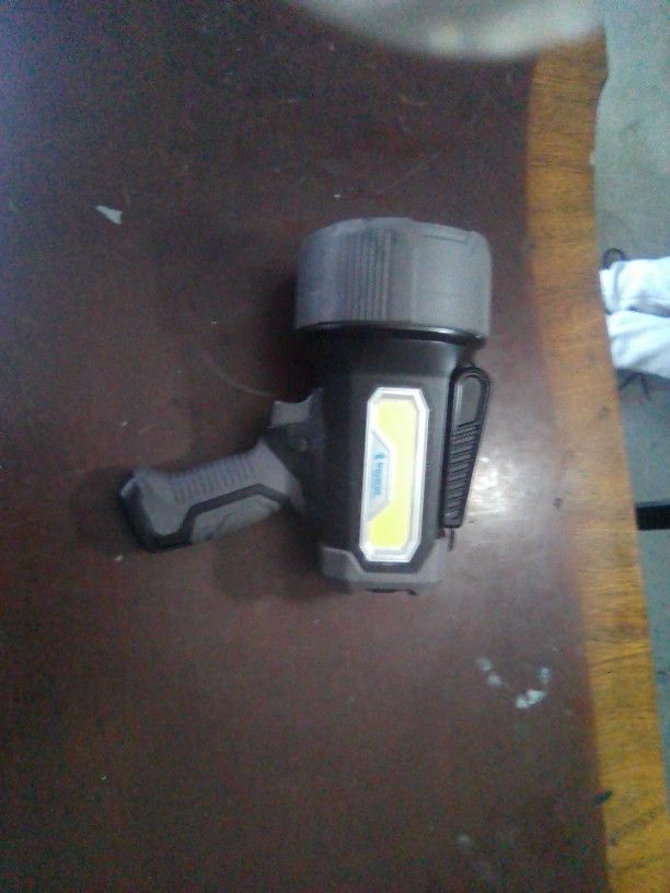 Hand Held Spot Flashlight With 5 Different Light Modes ...
