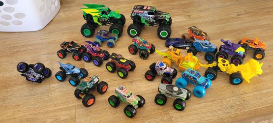 Mini monster jam cars