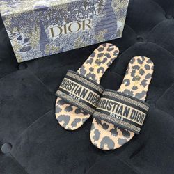 Leopard Sandals Size 9 