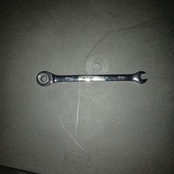 SEARS- CRAFTSMAN RATCHING  W/ OPEN END 5 Mm WRENCH