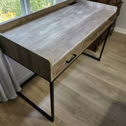 Desk with charger 