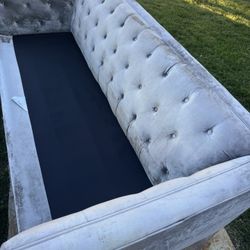  couch /sofa 