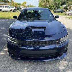 Dodge  Charger  RT Scat Pack  Full Equipo