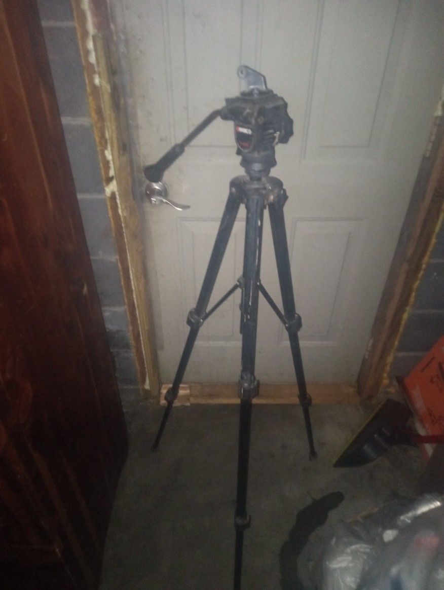 New 4k Digital Camera/ Video Tripod 