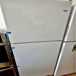 Whirlpool 21 Cu Ft Top Freezer Refrigerator