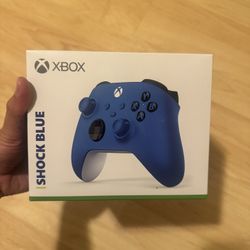 Brand New Microsoft Xbox Wireless Controller For Xbox Series X / S, Xbox One & Windows PC