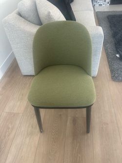 New!  Dining chairs. Set of 4