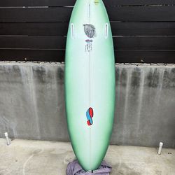 Stretch Surfboard