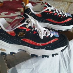 Sketcher sneakers