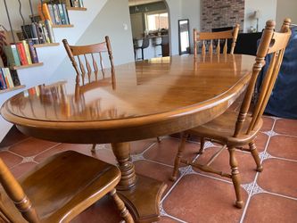 Vintage/Antique Mid-Century Modern Ethan Allen Leaf-Table