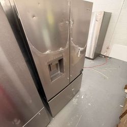 Whirlpool Refrigerator 36"inch French Door Brand New Scratch And Dent 
