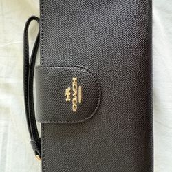 New Coach Wallet Located In Anaheim Hills 