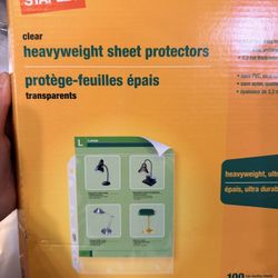 Staple Heavyweight Sheet Protectors 