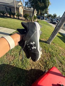 Boys Baseball cleats