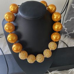Bubble Gum Gold Neckless 