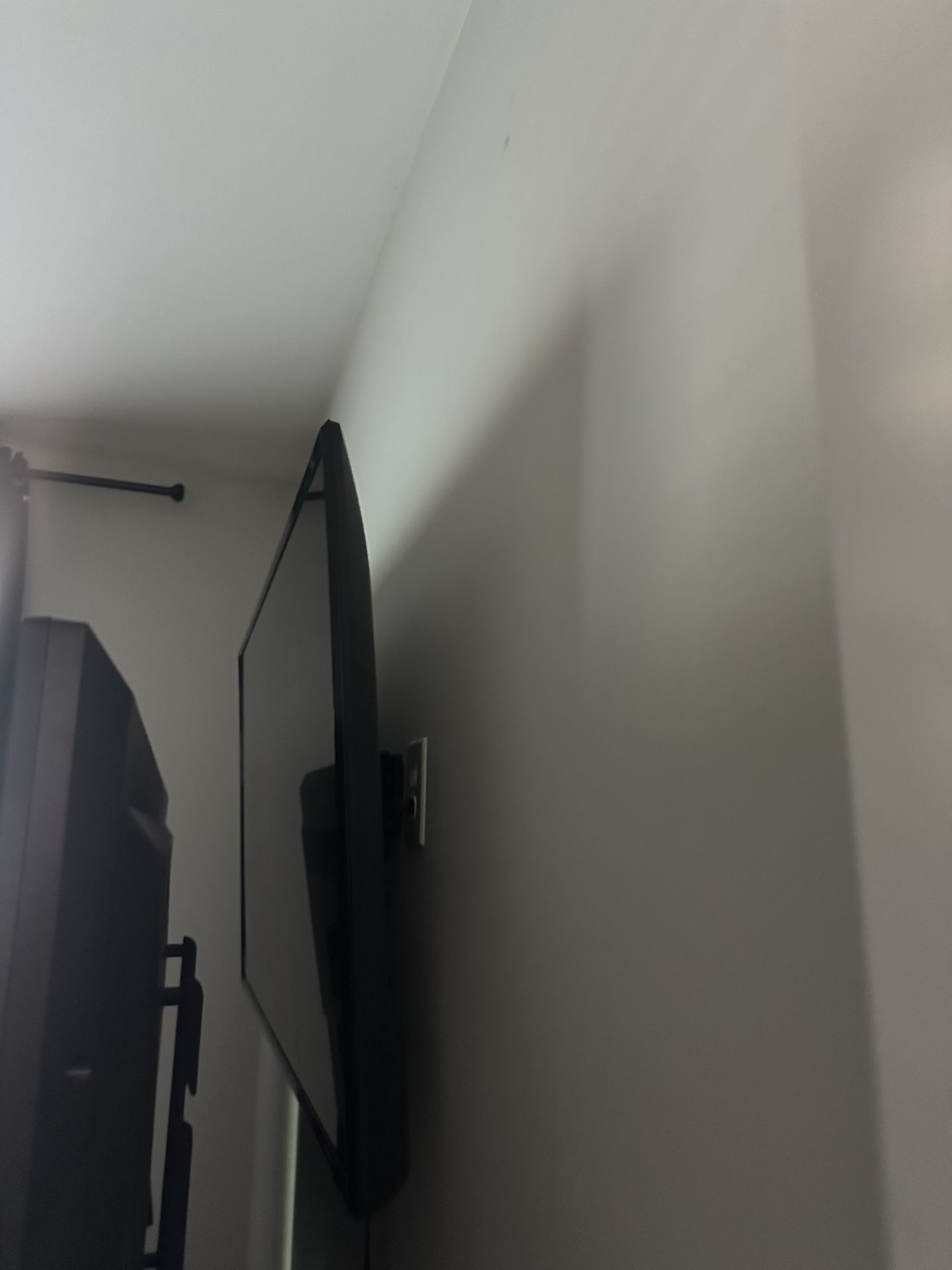 2 Free TVs