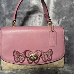 Coach Crossbody Butterfly  Precio original$450+