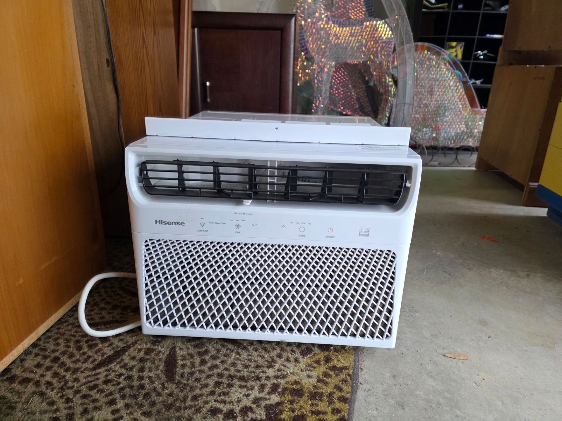 Hisense 450-SQ FT Smart Window Air Conditioner