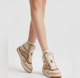 Coach Womens High Top Smooth Velvety Suede Leather Sneaker Size 7.5B Bei…
