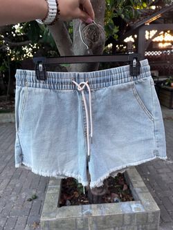 Celebrity Pink Pale Blue Denim Drawstring Shorts Size M