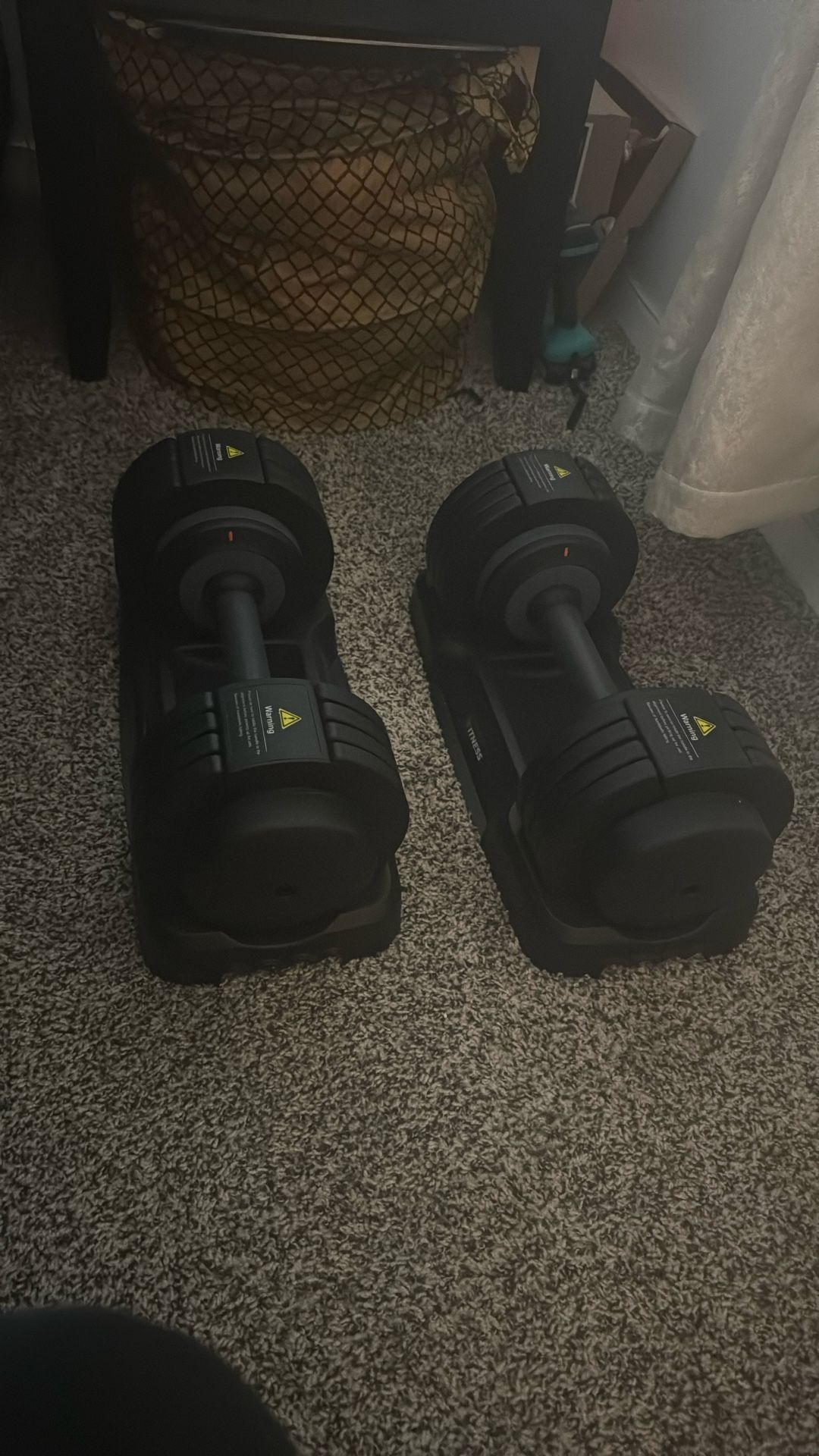 Adjustable Dumbbell.