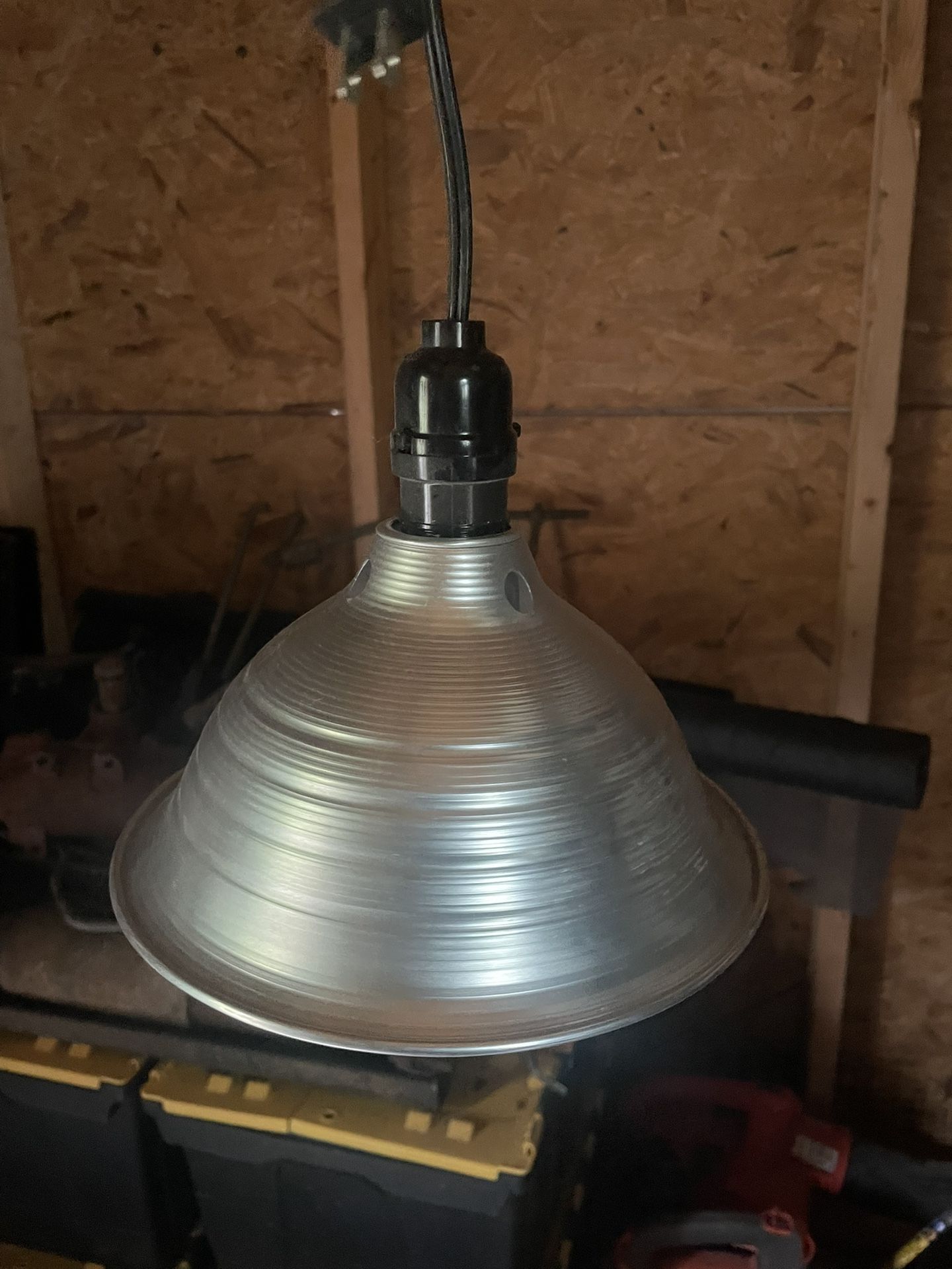 Newish brooder heat lamp