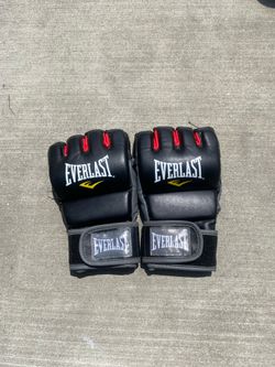 EVERLAST MMA GLOVES