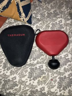 (Product)red Theragun