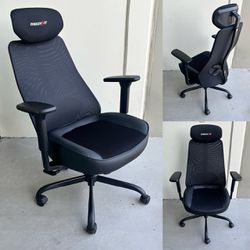 New In Box Chizzysit Premium Mesh Gaming Ergonomic Chair Adjustable Headrest And Armrest With Lumbar Support Office Furniture 