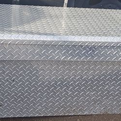 Diamond Plate Truck Bed Tool Box. Asking: $335 Obo