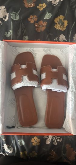 Hermès Oran H shaped sandals