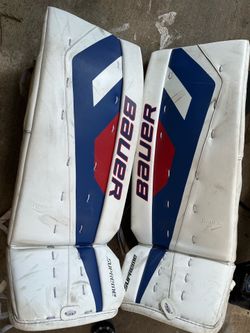 $30 Bauer Supreme One.5 Hockey Pads