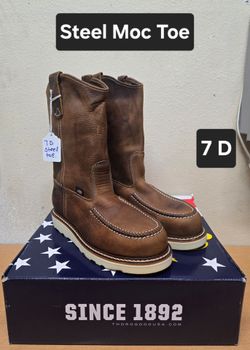 Thorogood work boots sz 7 D STEEL MOC TOE