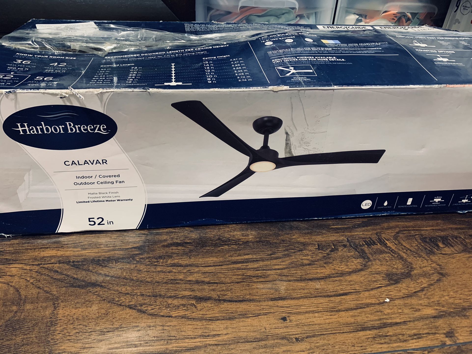 Like New Harbor Breeze Calavar 52 inch Black Modern Blade Ceiling Fan