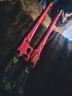 42-in Heavy Duty Bolt Cutter