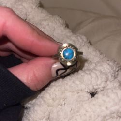 Turquoise Ring. Sterling Silver. 