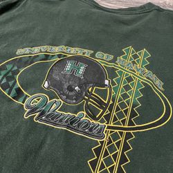 University Of Hawaii Warriors T-Shirt Small