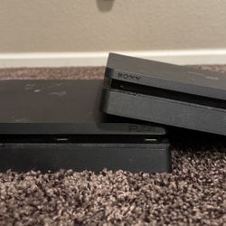 2 black playstation 4 slims with 500gb