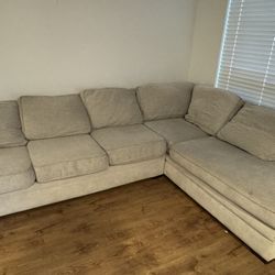 Sectional Couch 