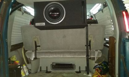 Pioneer championship sub PRO 12 inch