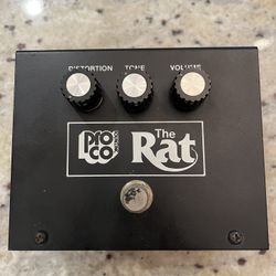 1979 Proco Rat and 1997 Fender Stratocaster USA